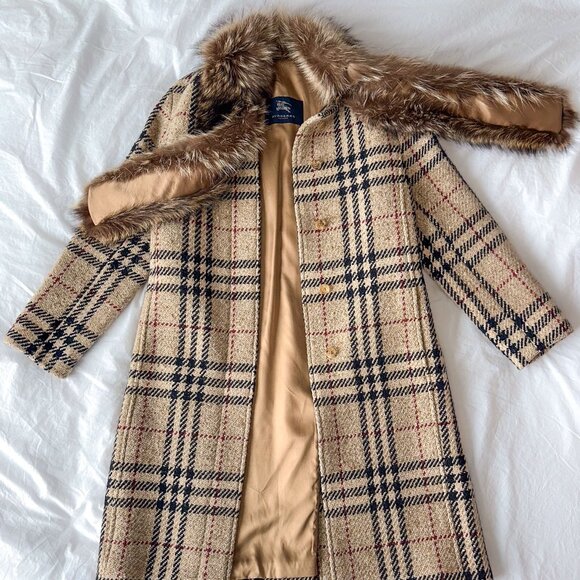 RARE Tailored Burberry Nova Check Tweed Coat Faux Fur Accent Lined - Picture 2 of 12